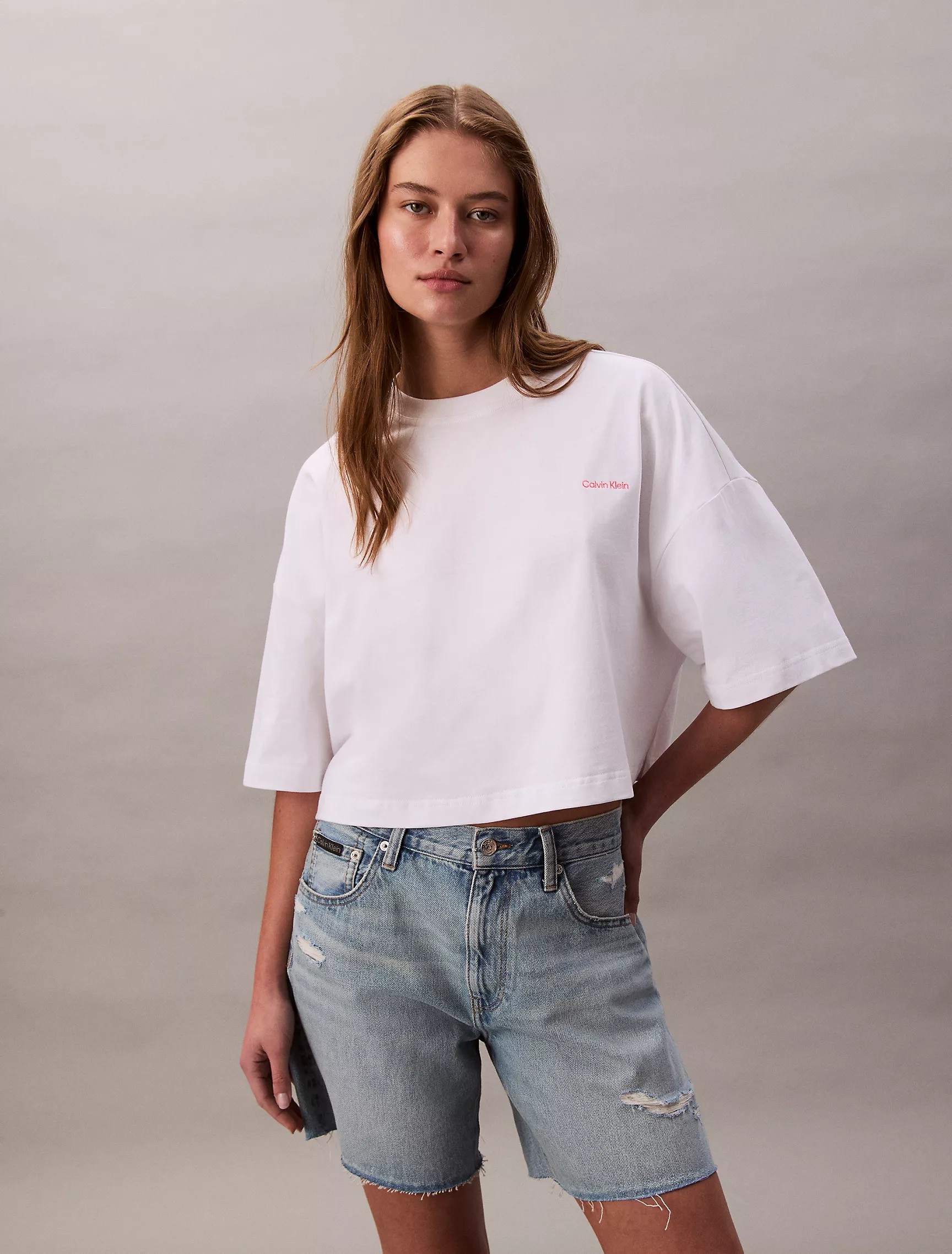 Logo Graphic Cropped Relaxed T-Shirt