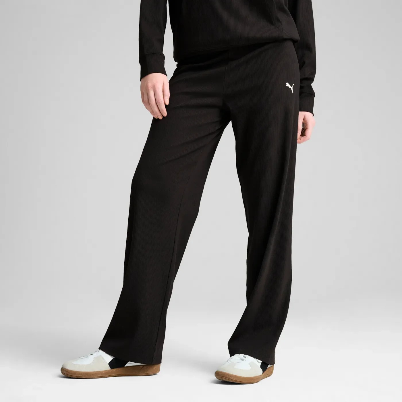 PUMA ESS ELEVATED HighWaist Straight Leg Rib Pant