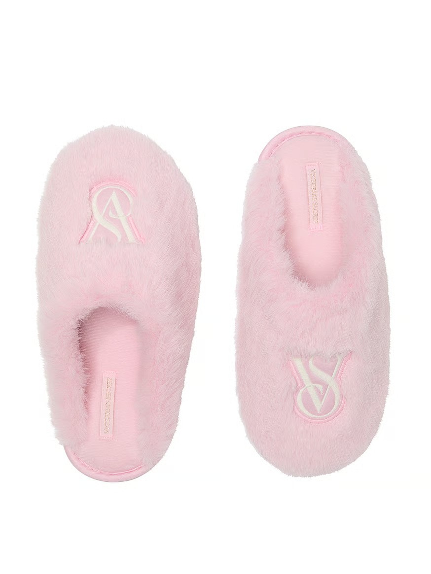 Luxe Plush Closed-Toe Slippers
