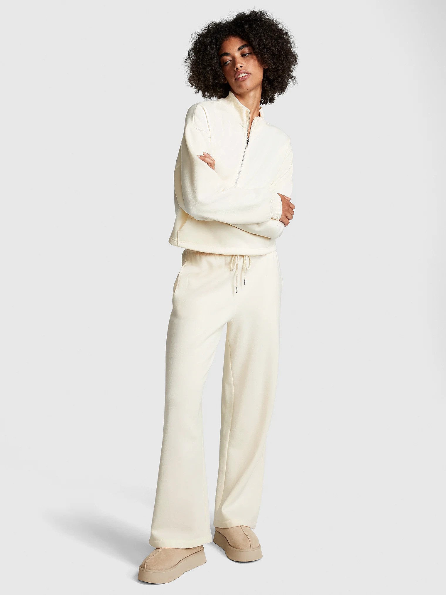 Premium Fleece Half-Zip Sweatshirt & PREMIUM FLEECE WIDE-LEG PANTS