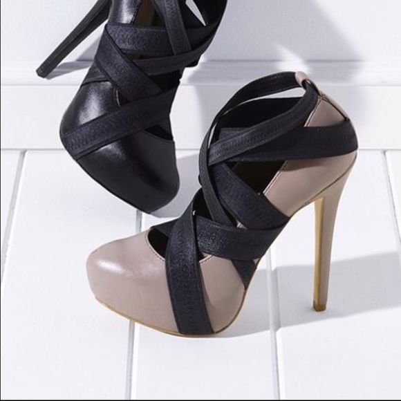 Strappy platform pump